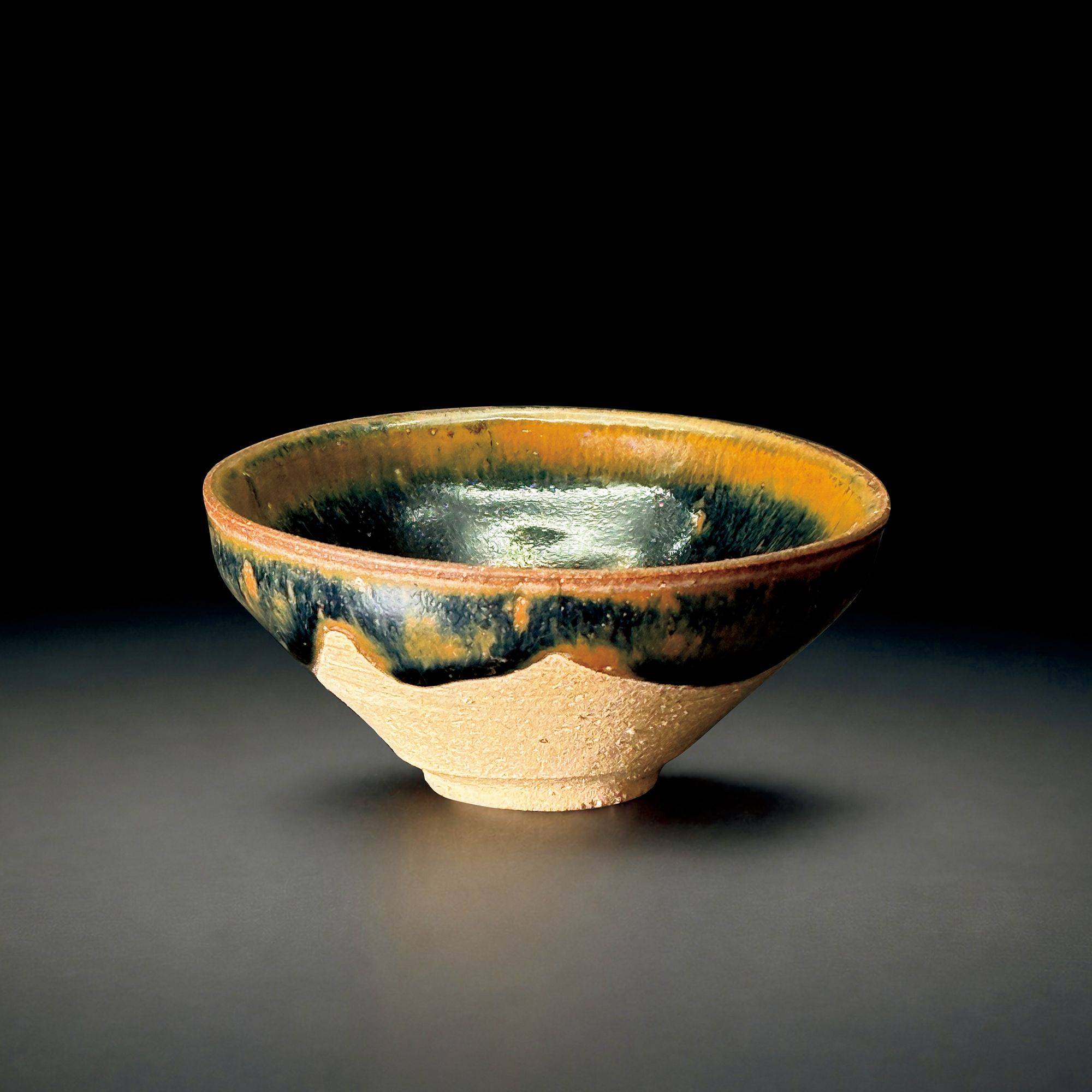 青花纏枝西番蓮紋玉壺春瓶| 藏品詳情
