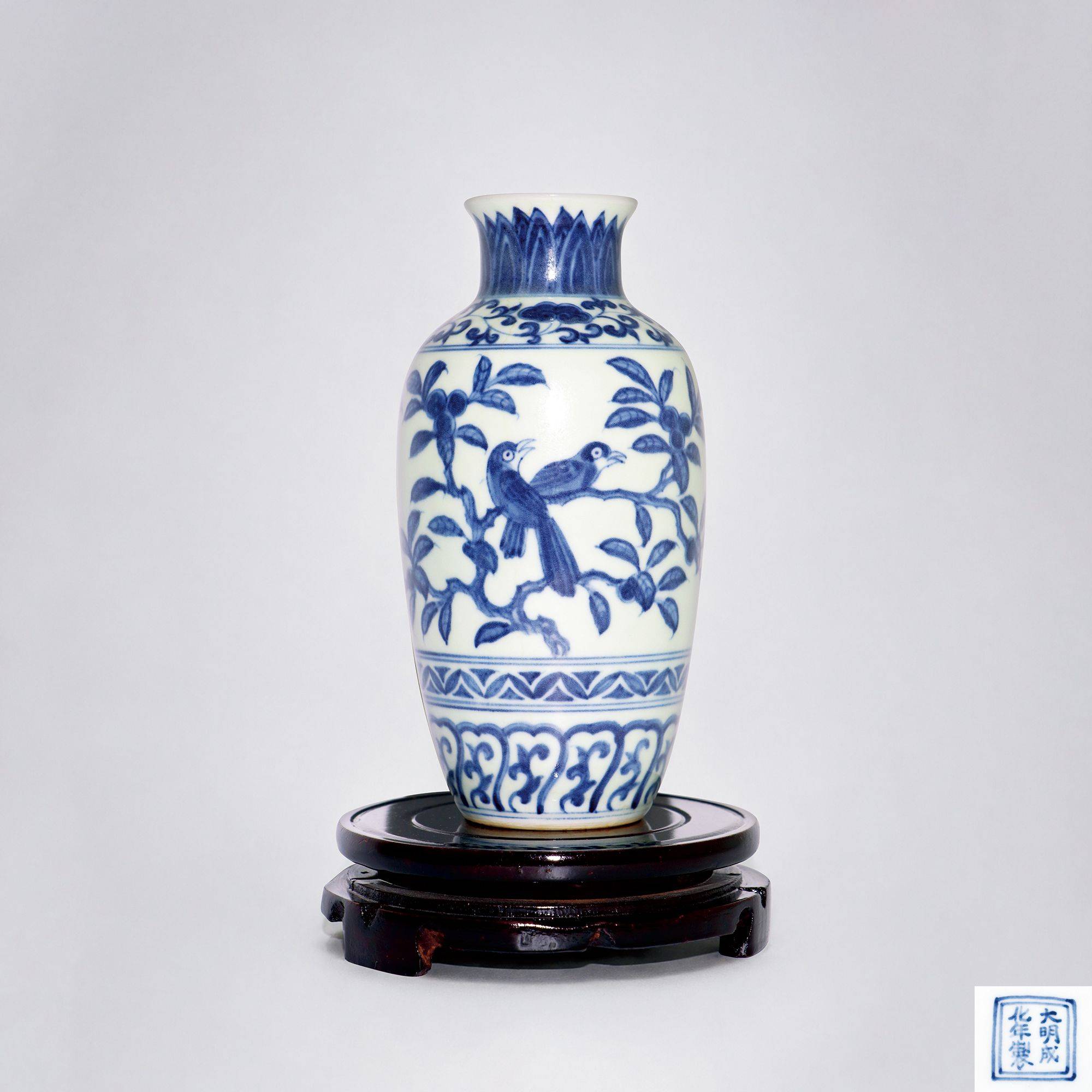 中国美術 青花 瓶人物花鳥紋 瓶 高31cm 希少 (LC138) 青花花鳥紋燈籠瓶| 藏品詳情