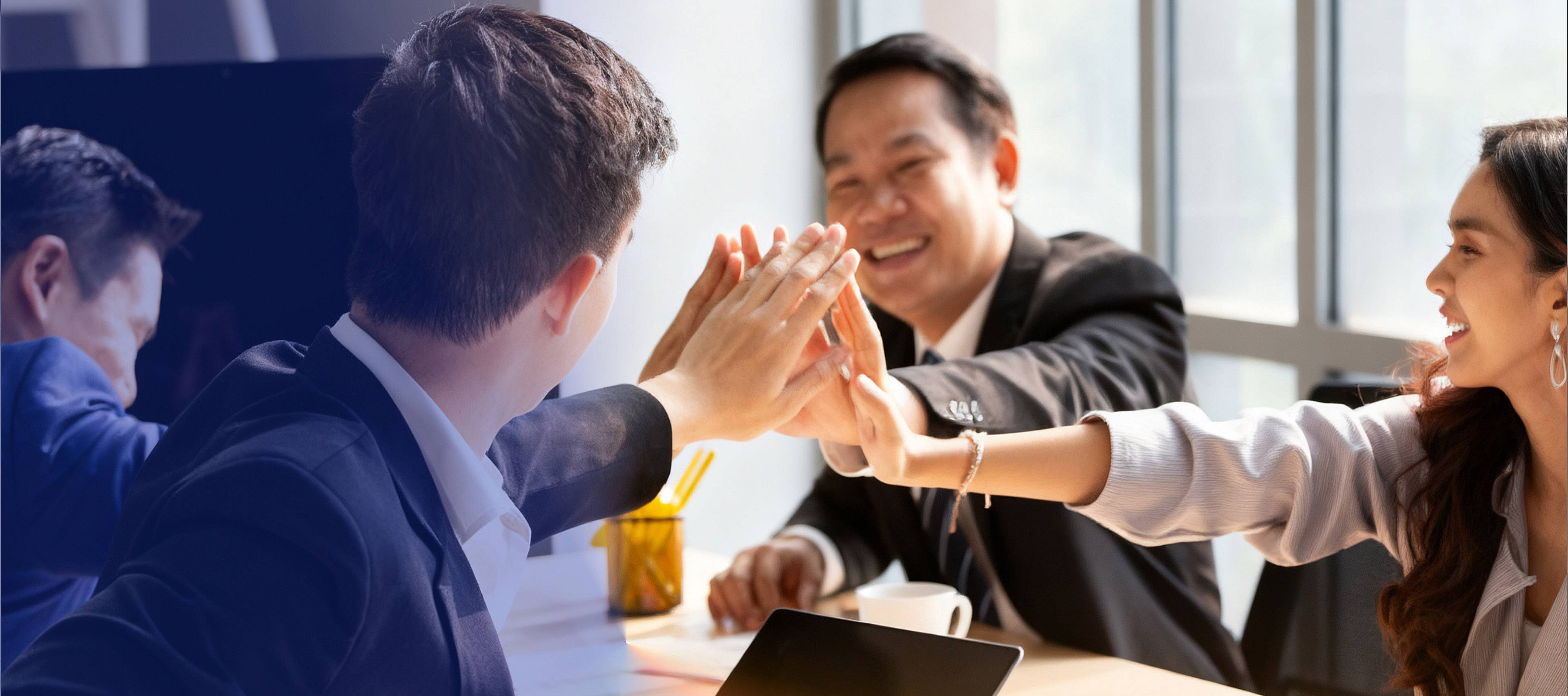 加入卫光控股，与专业团队共同发展生物科技事业